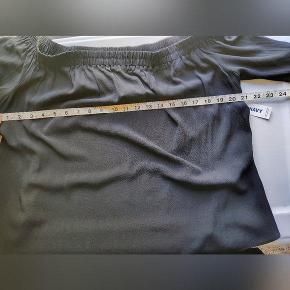 NWT Old Navy black rayon off-shoulder top,¾ flared sleeves,casual outfits, sz L. - Picture 5 of 14